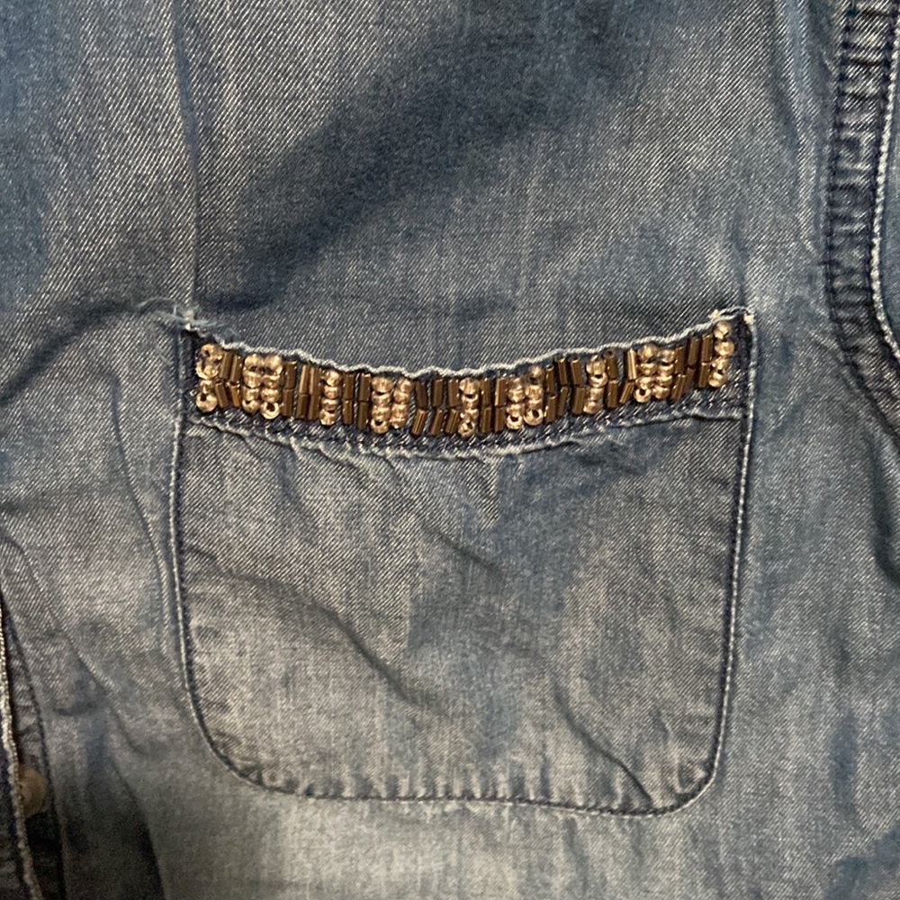 Like New Condition Girl’s Justice Denim Button Down Long Sleeve, Size Girl’s 14 - Picture 2 of 4